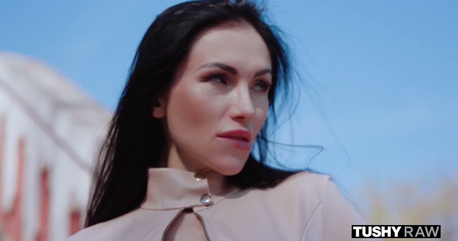 Шикарная анальная сцена с русской моделью