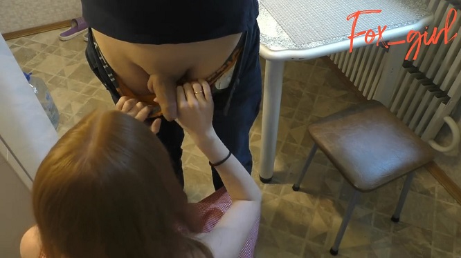 Реальное хоум порно с женой на кухне